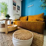 La Foret Des Pins - Free Check-in - Wifi - Parking Prive - Netflix - Draps & Serviettes Inclus