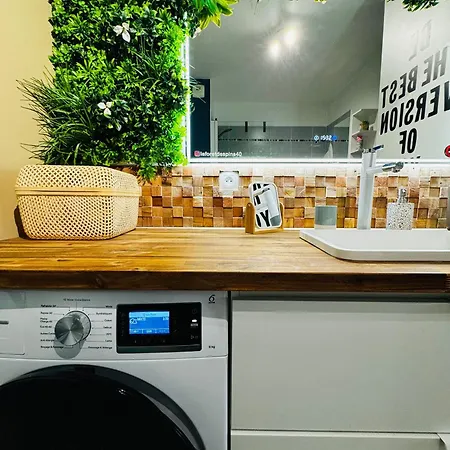 La Foret Des Pins - Free Check-in - Wifi - Parking Prive - Netflix - Draps & Serviettes Inclus Apartment *