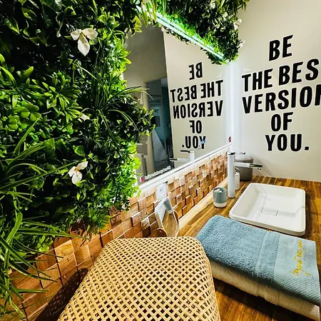 Apartmán La Foret Des Pins - Free Check-in - Wifi - Parking Prive - Netflix - Draps & Serviettes Inclus *