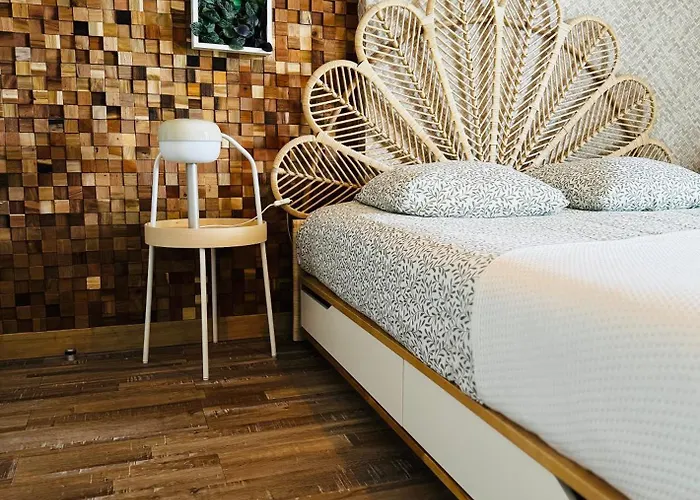 La Foret Des Pins - Free Check-in - Wifi - Parking Prive - Netflix - Draps & Serviettes Inclus לבן