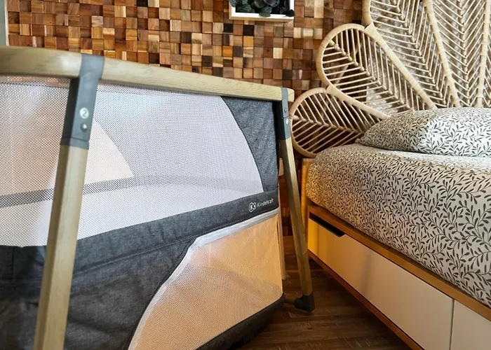 La Foret Des Pins - Free Check-in - Wifi - Parking Prive - Netflix - Draps & Serviettes Inclus